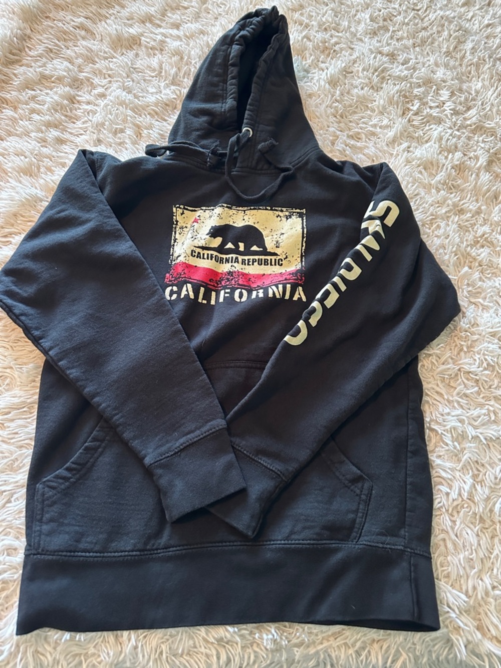 Men’s California Hoodie, Size S.